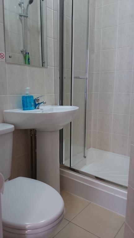 The Northbrook Hotel Ilford Esterno foto